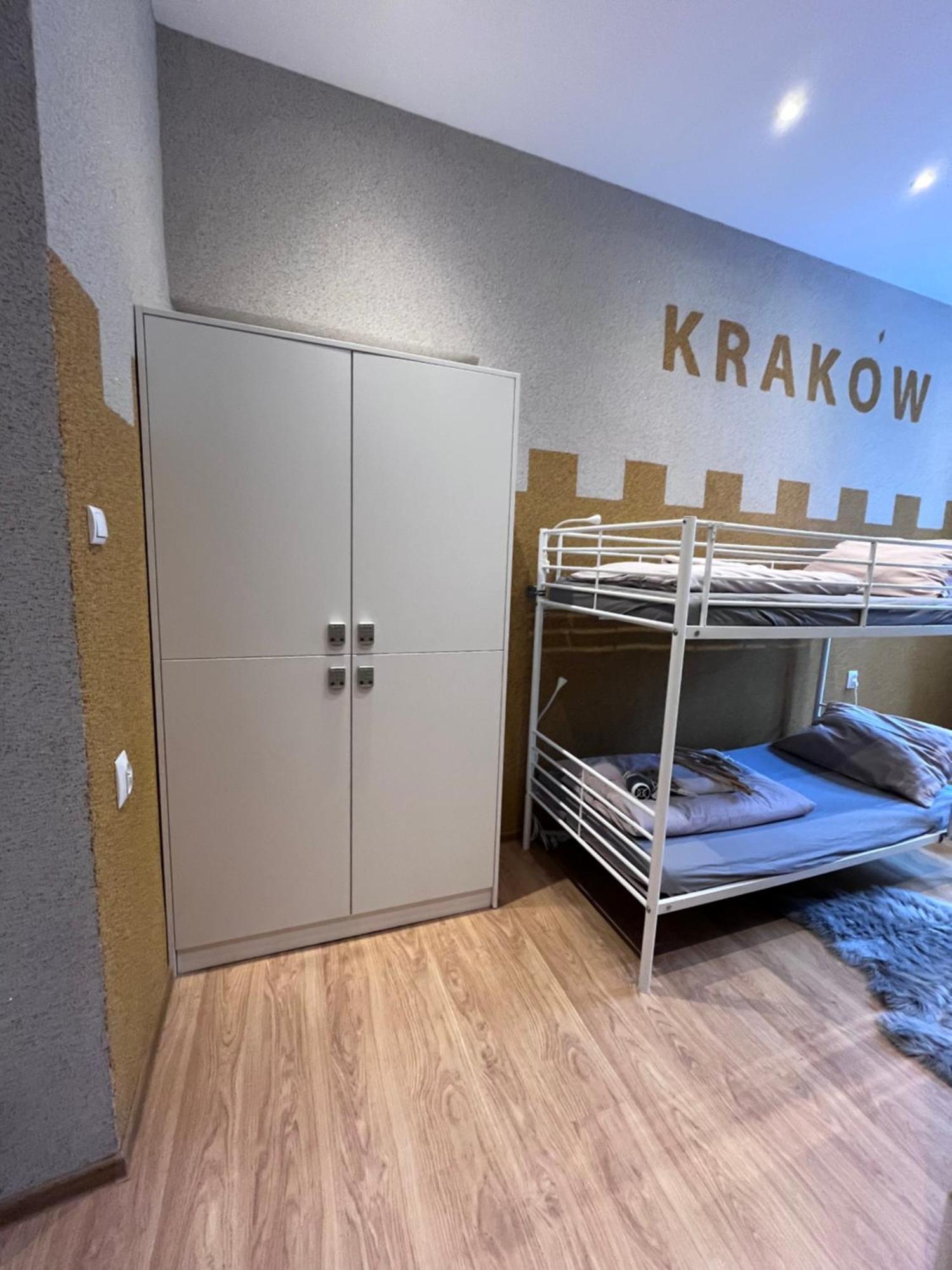 Girls Hostel Krakau Buitenkant foto
