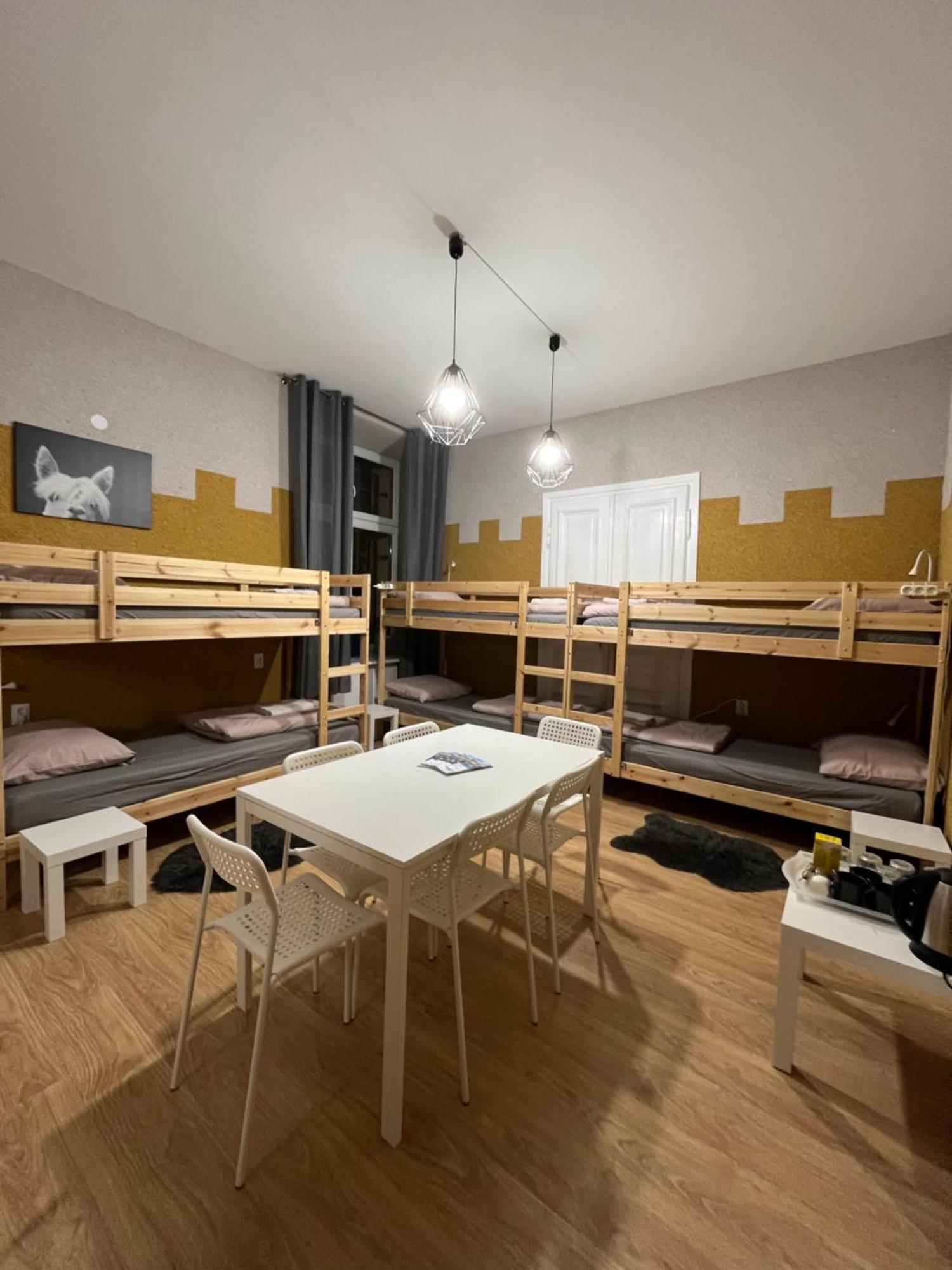 Girls Hostel Krakau Buitenkant foto