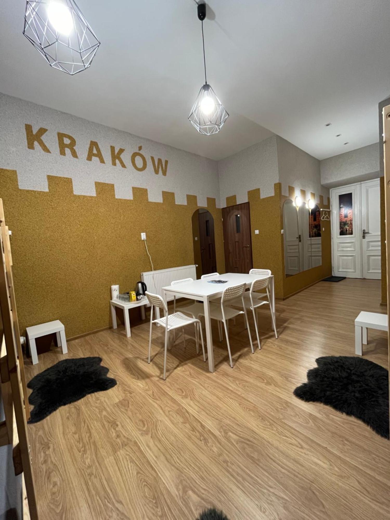 Girls Hostel Krakau Buitenkant foto