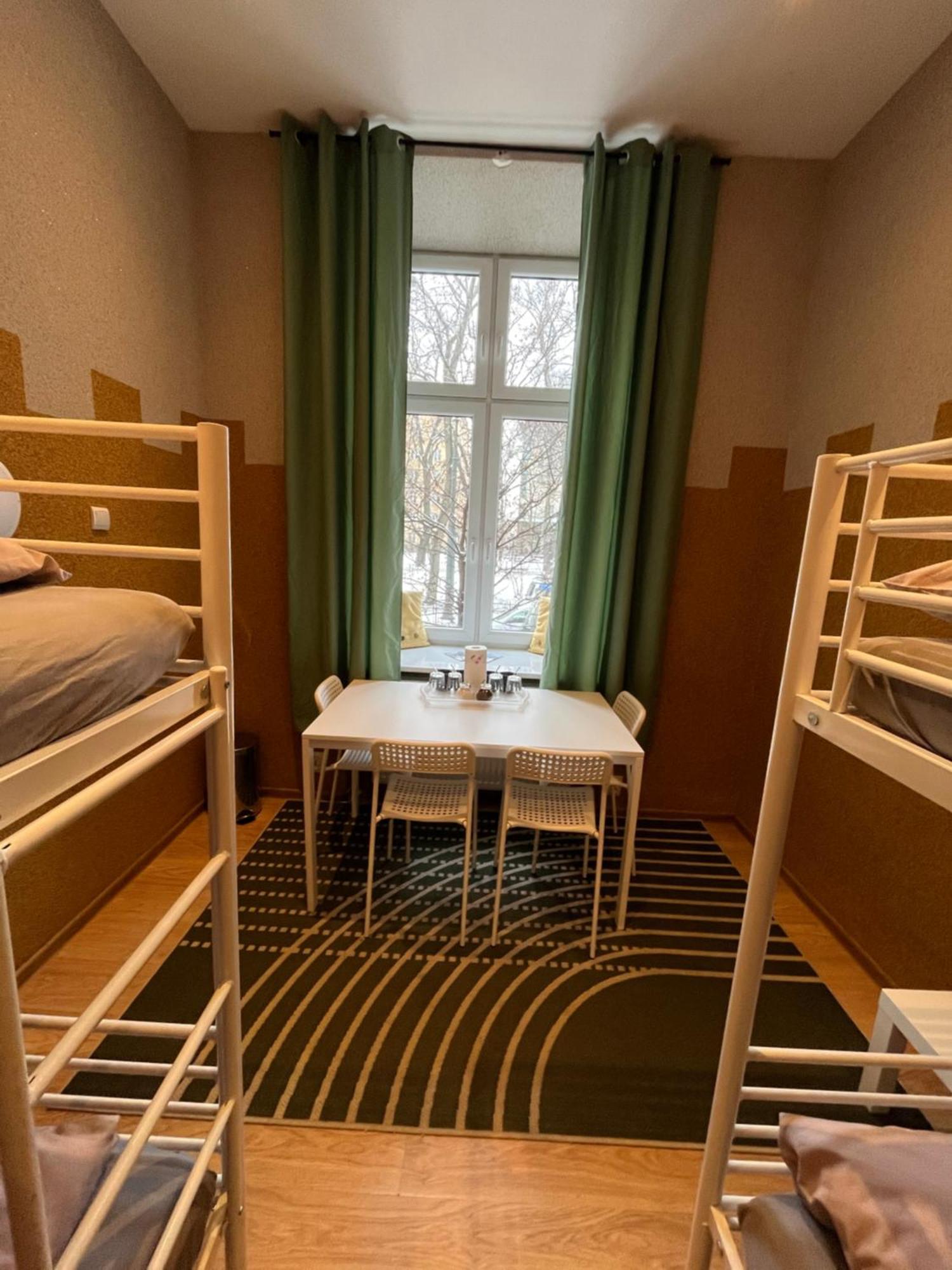 Girls Hostel Krakau Buitenkant foto