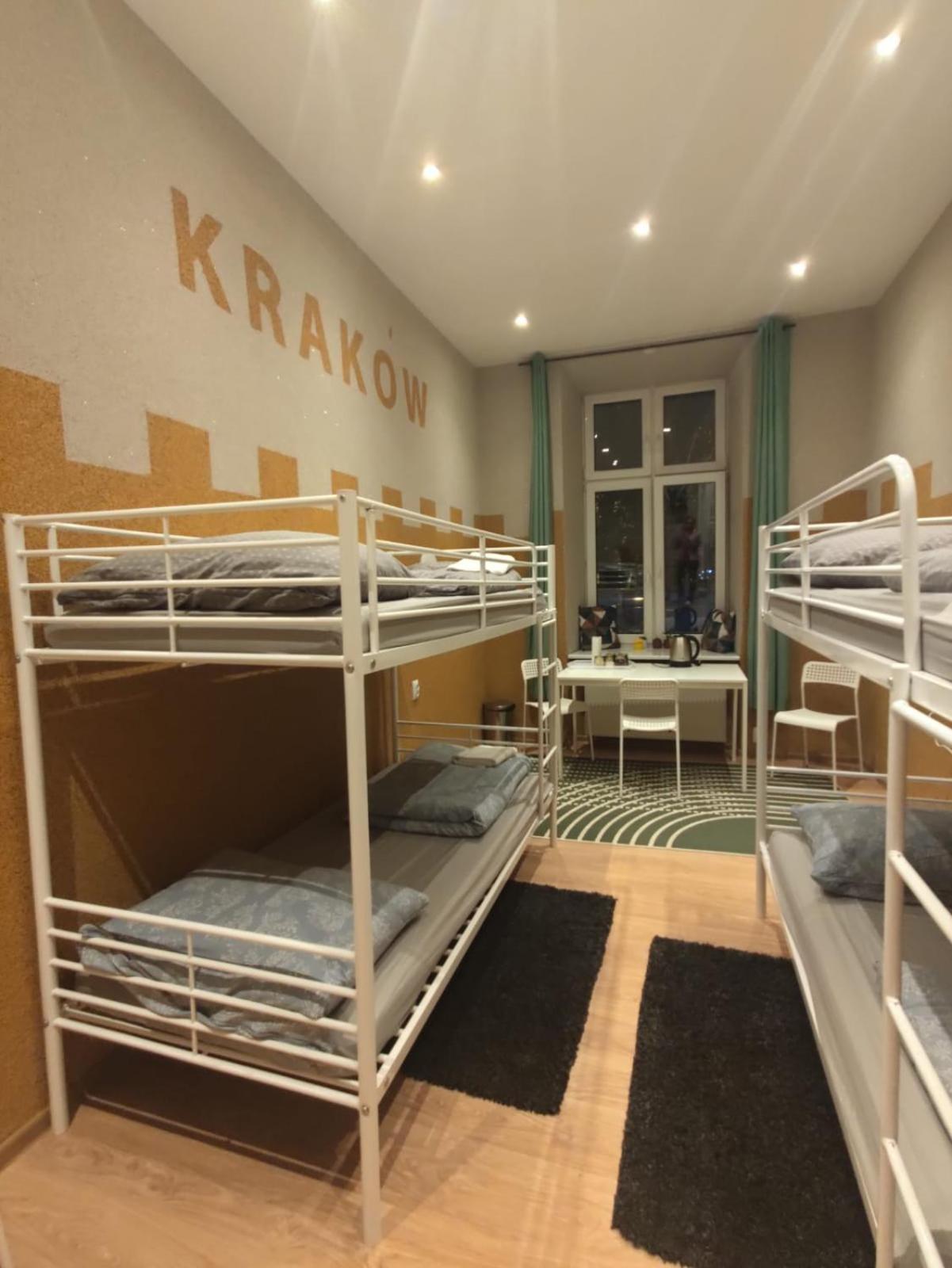 Girls Hostel Krakau Buitenkant foto